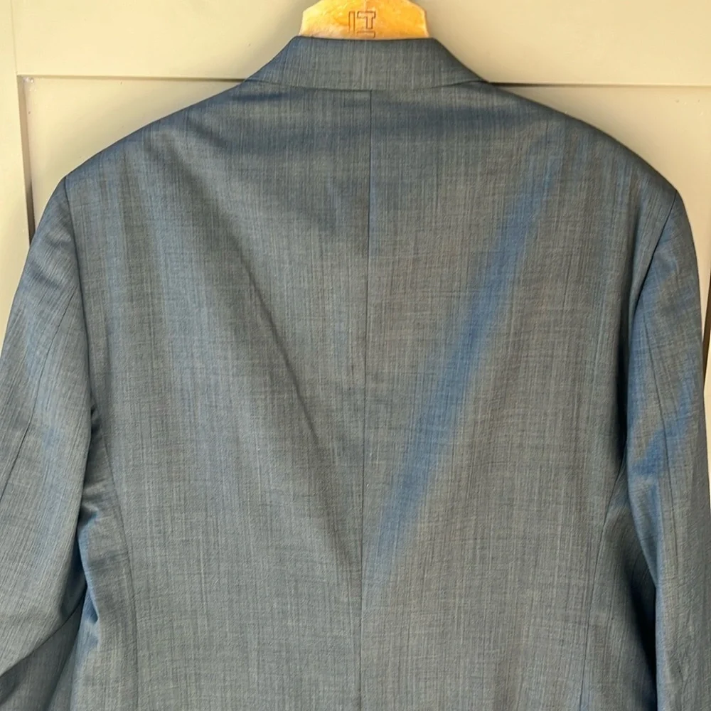 Lauren Ralph Lauren Men’s 42R 100% Wool Blazer. Sports Coat Like New Warm Gray.